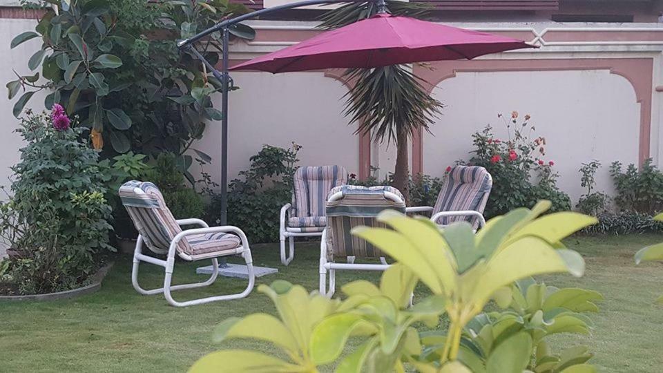 Royal Emirates Residence Abbottabad Esterno foto
