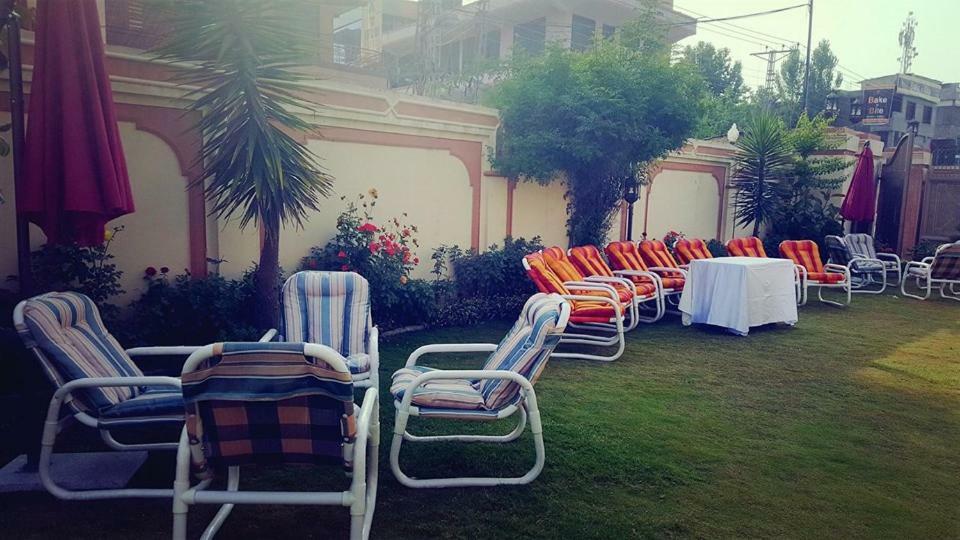 Royal Emirates Residence Abbottabad Esterno foto